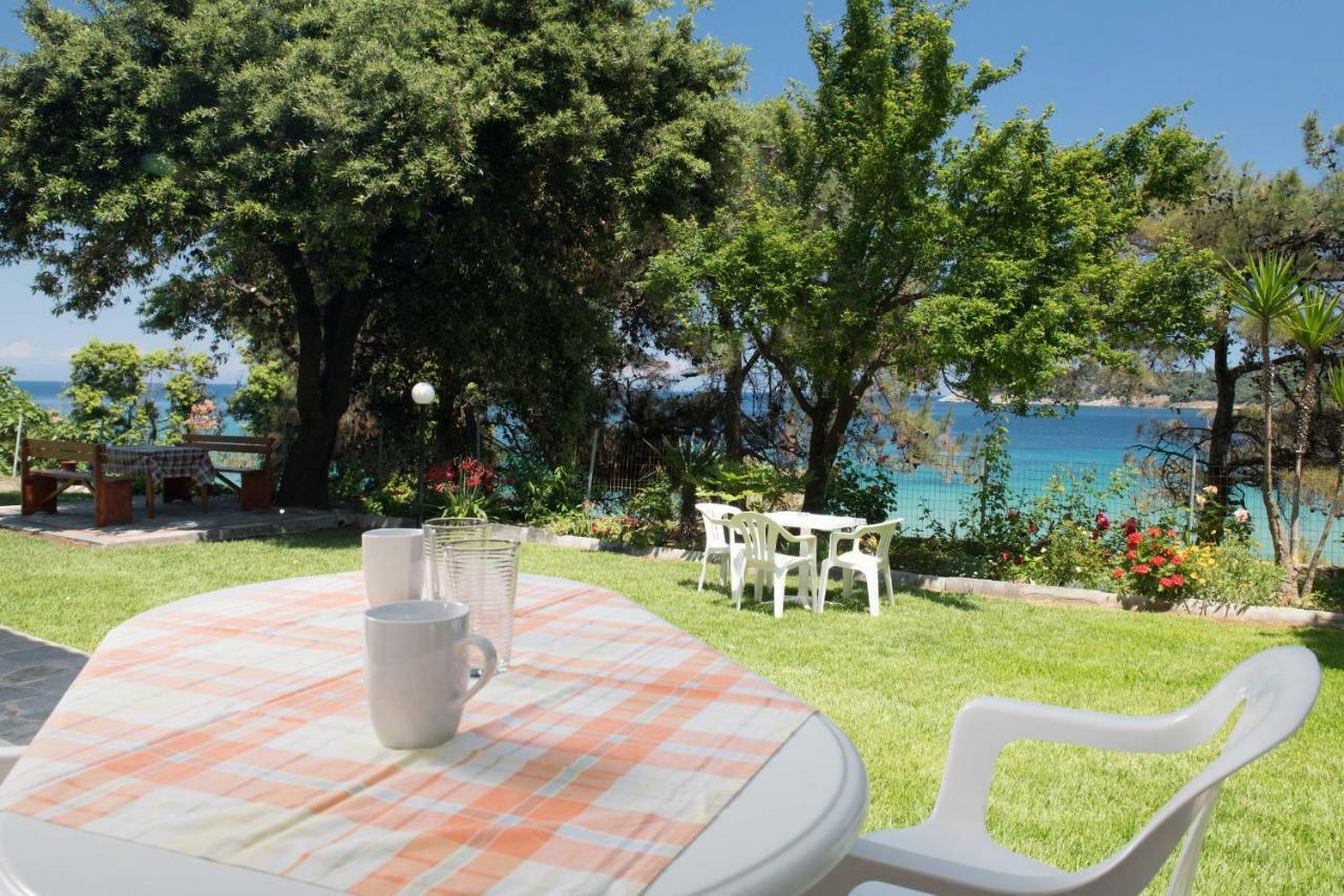 Pension Giannis Αdults Only กอยนิรา ภายนอก รูปภาพ
