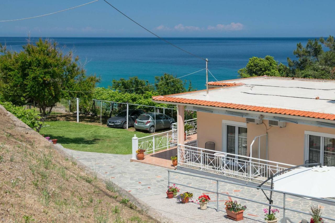 Pension Giannis Αdults Only กอยนิรา ภายนอก รูปภาพ