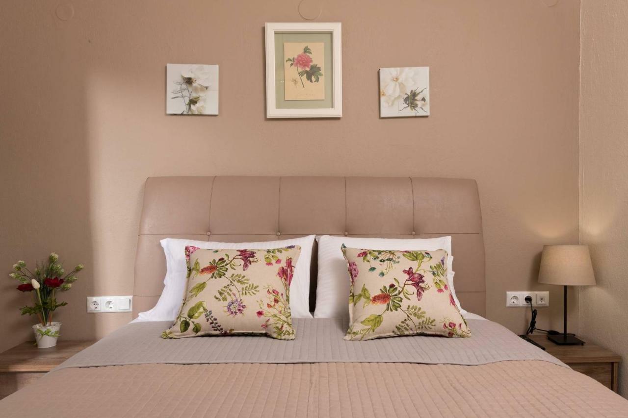 Pension Giannis Αdults Only กอยนิรา ภายนอก รูปภาพ
